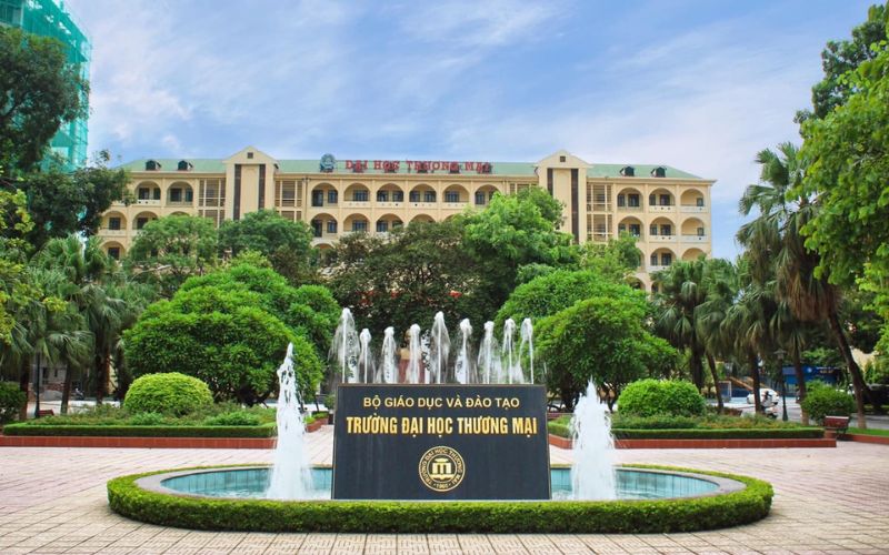 Trường Đại học Thương mại