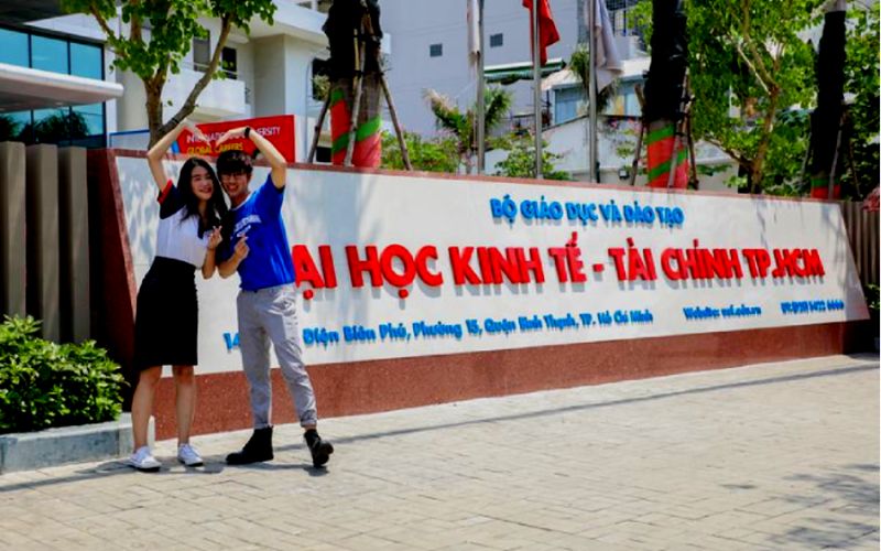 Trường Đại học Kinh Tế - Tài chính (UEF)