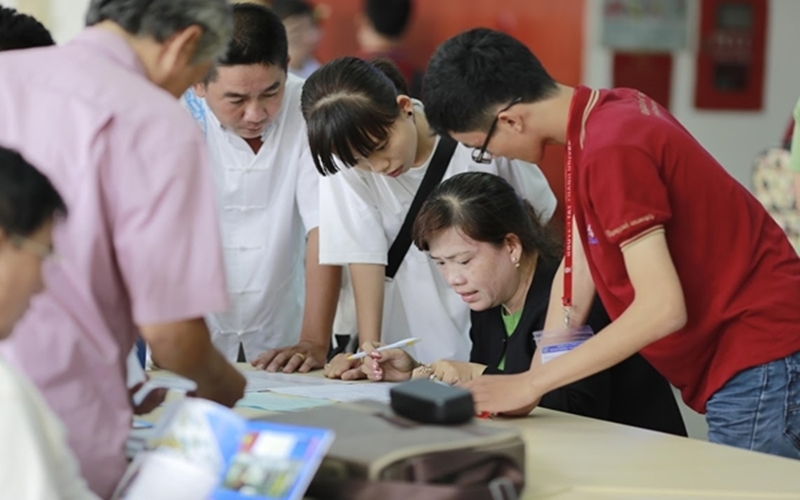 Những thông tin cần điền trong mẫu đơn xin học