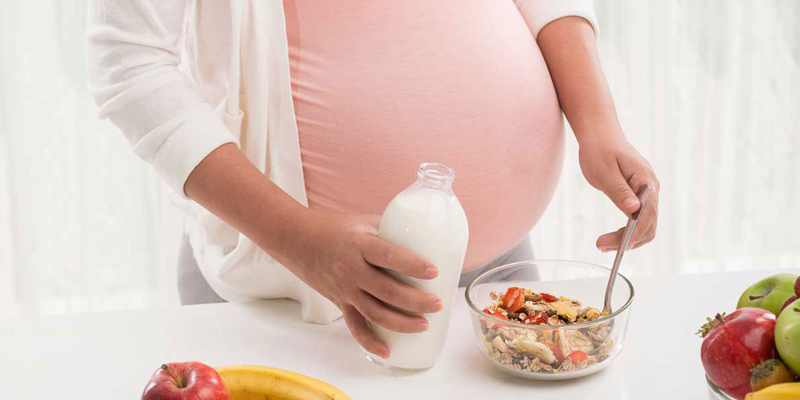 Bà bầu uống sữa đậu nành có làm lệch lạc giới tính thai nhi?